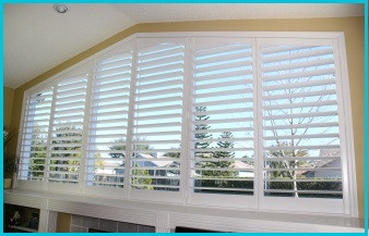 Vinyl shutters in Ocala, FL.